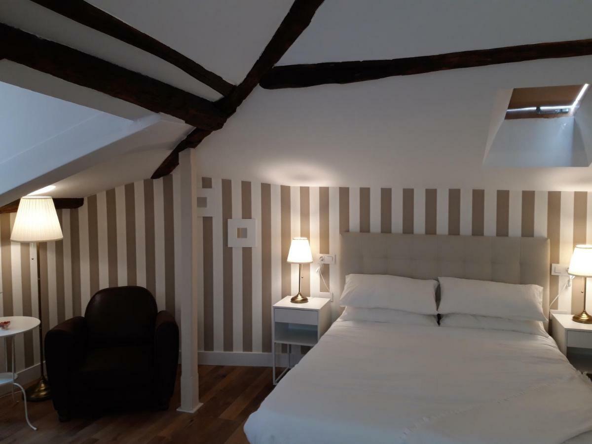 H.Albar Mieres Hotel Mieres  Buitenkant foto
