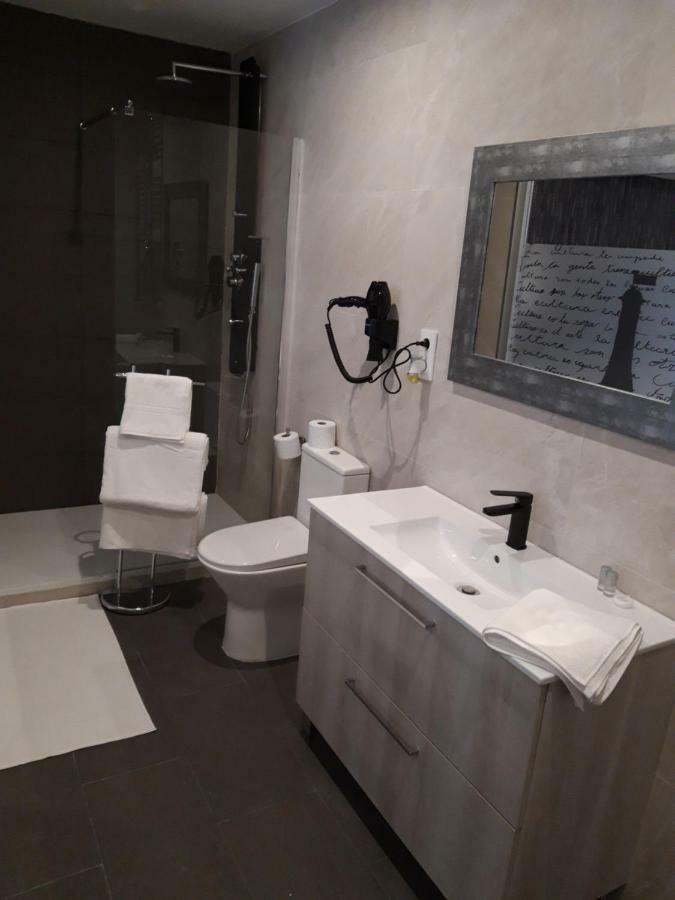 H.Albar Mieres Hotel Mieres  Buitenkant foto