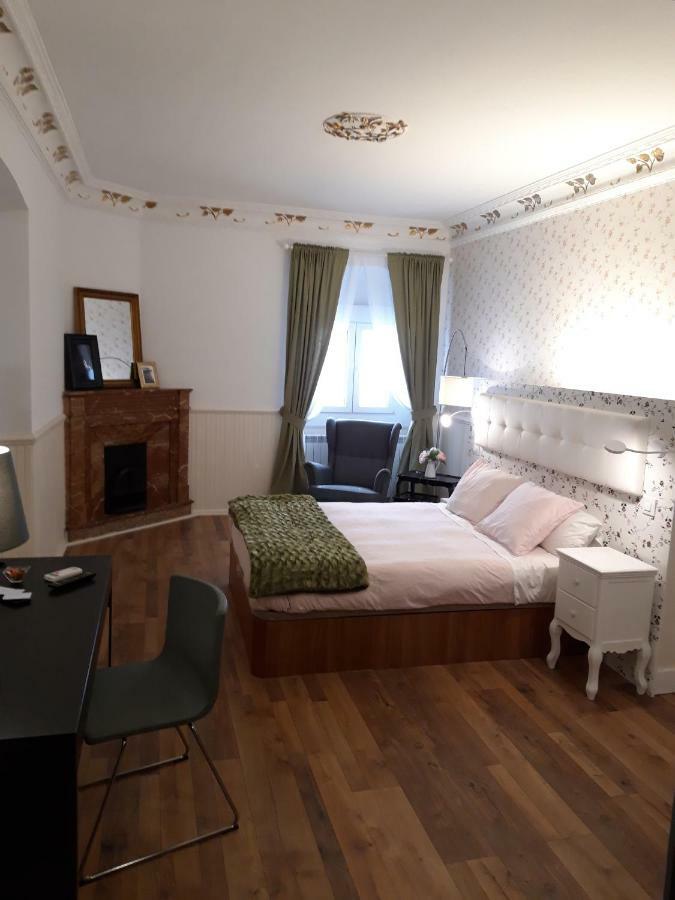 H.Albar Mieres Hotel Mieres  Buitenkant foto
